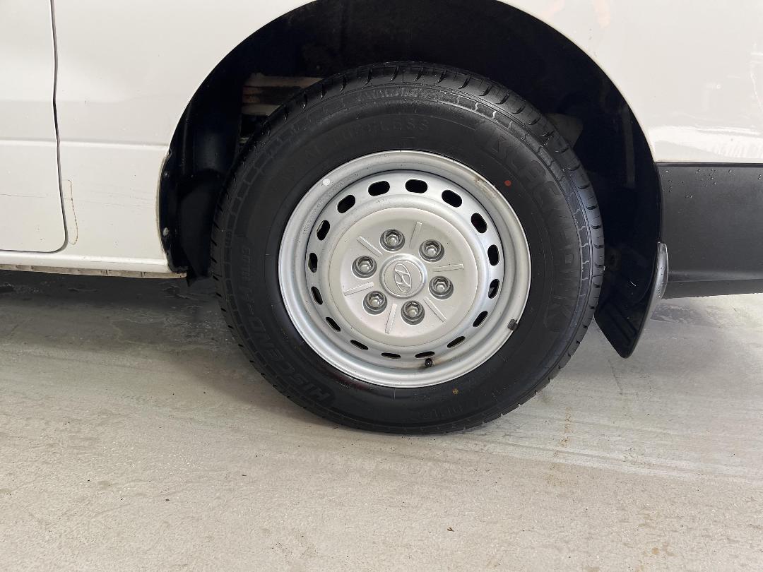 Photo '11' of Hyundai Iload Photo '11' of Hyundai Iload