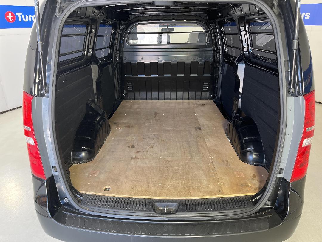 Photo '14' of Hyundai Iload