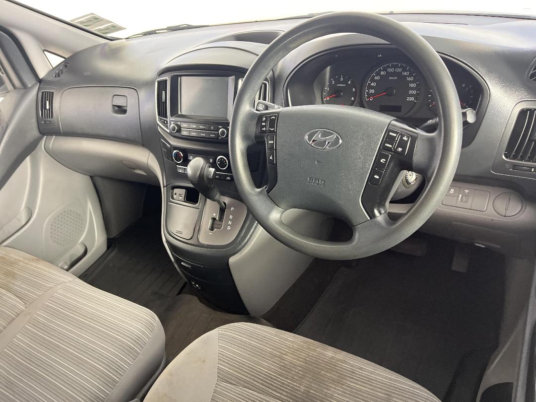 Photo '18' of Hyundai Iload