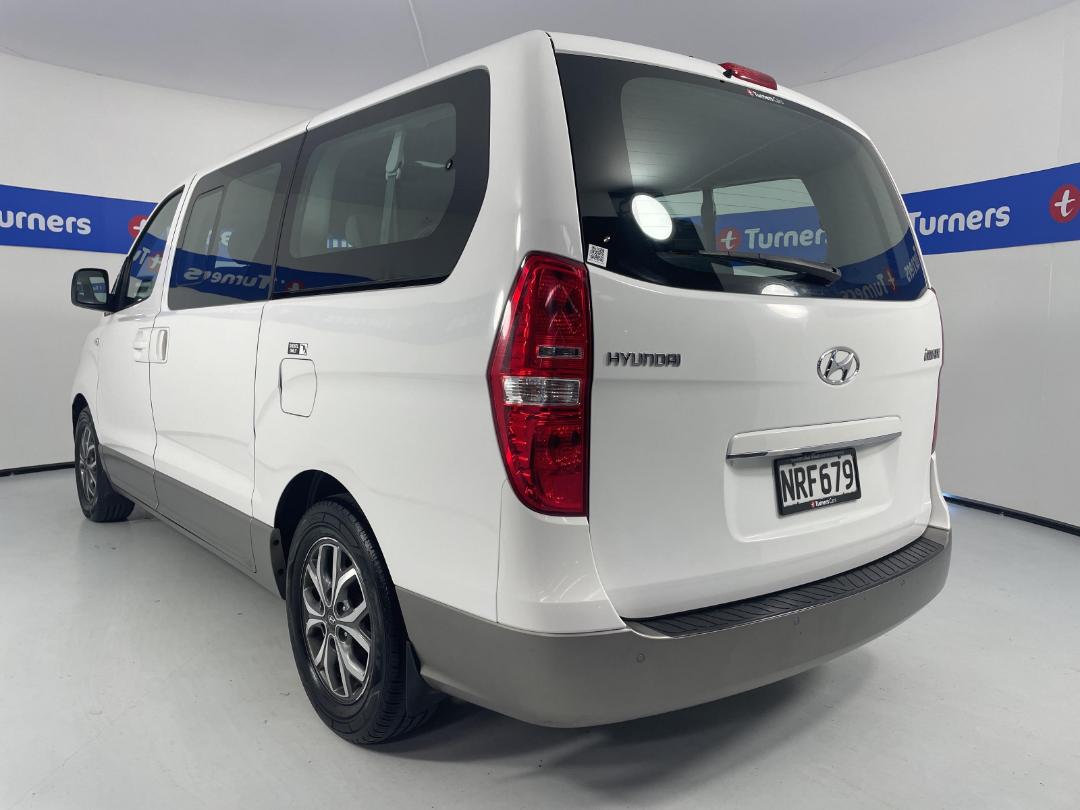 Photo '5' of Hyundai Imax