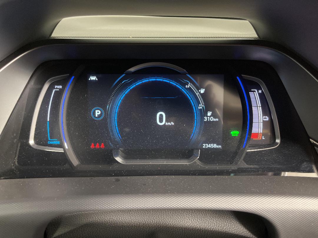 Photo '21' of Hyundai Ioniq Photo '21' of Hyundai Ioniq