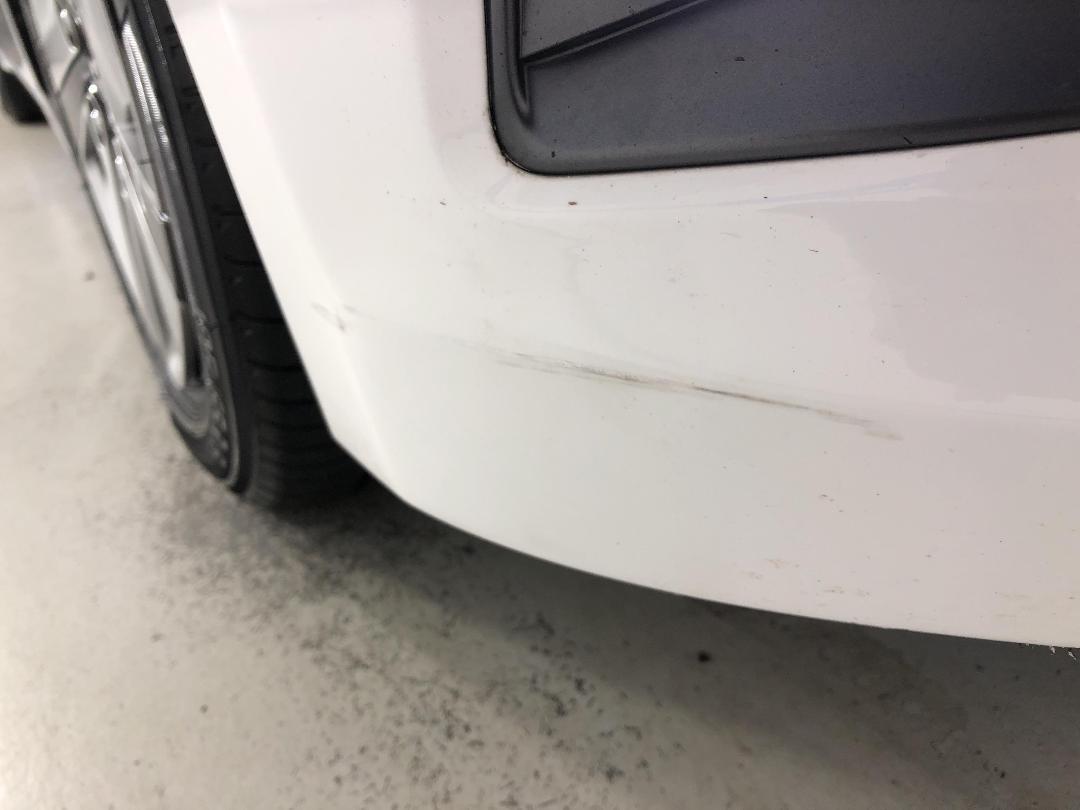 Photo '23' of Hyundai Ioniq