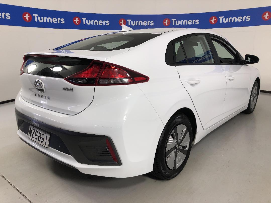 Photo '7' of Hyundai Ioniq