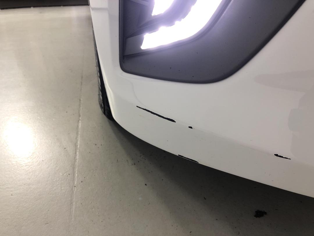 Photo '23' of Hyundai Ioniq