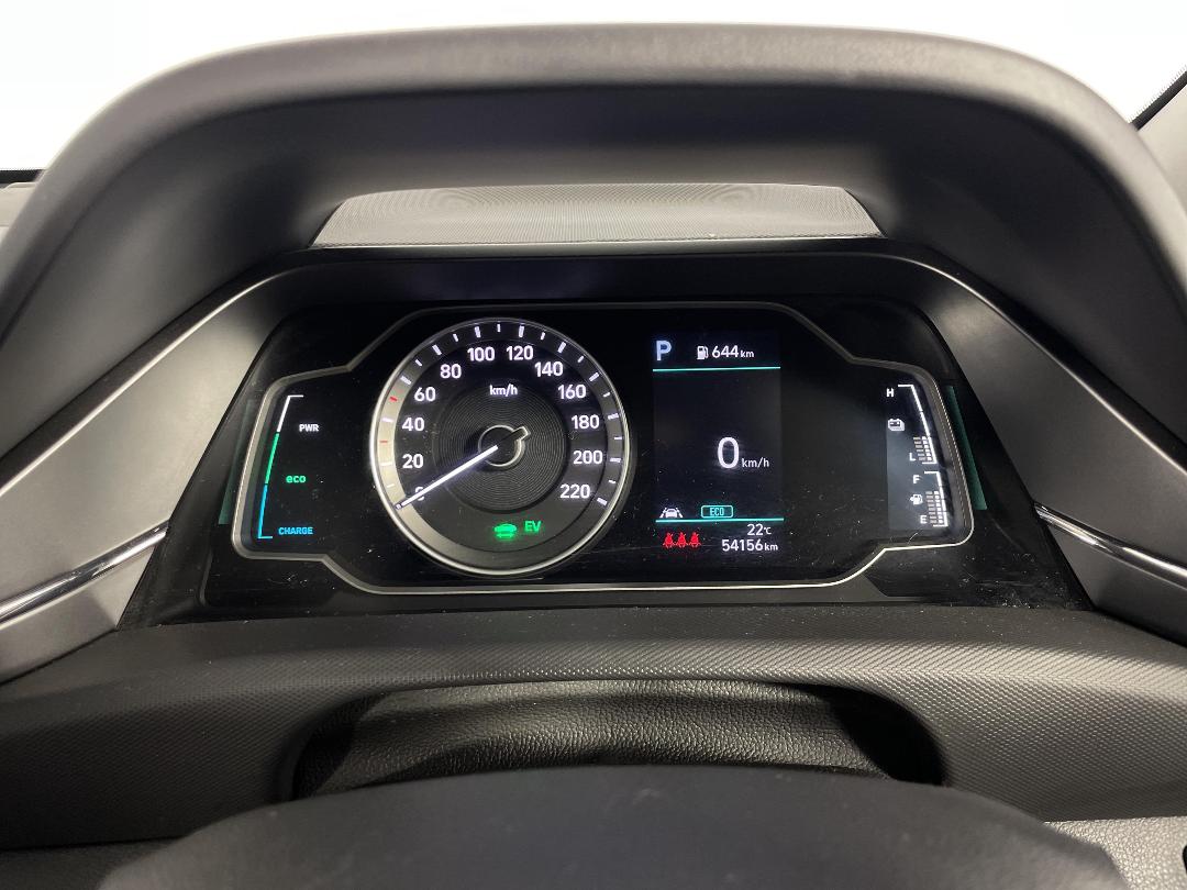 Photo '21' of Hyundai Ioniq