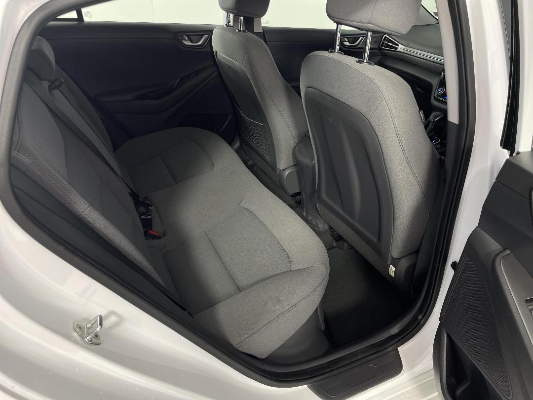 Photo '20' of Hyundai Ioniq