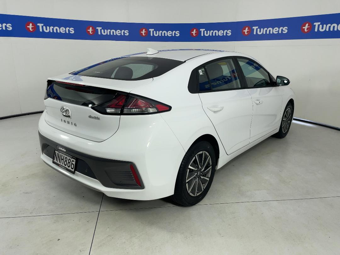 Photo '7' of Hyundai Ioniq