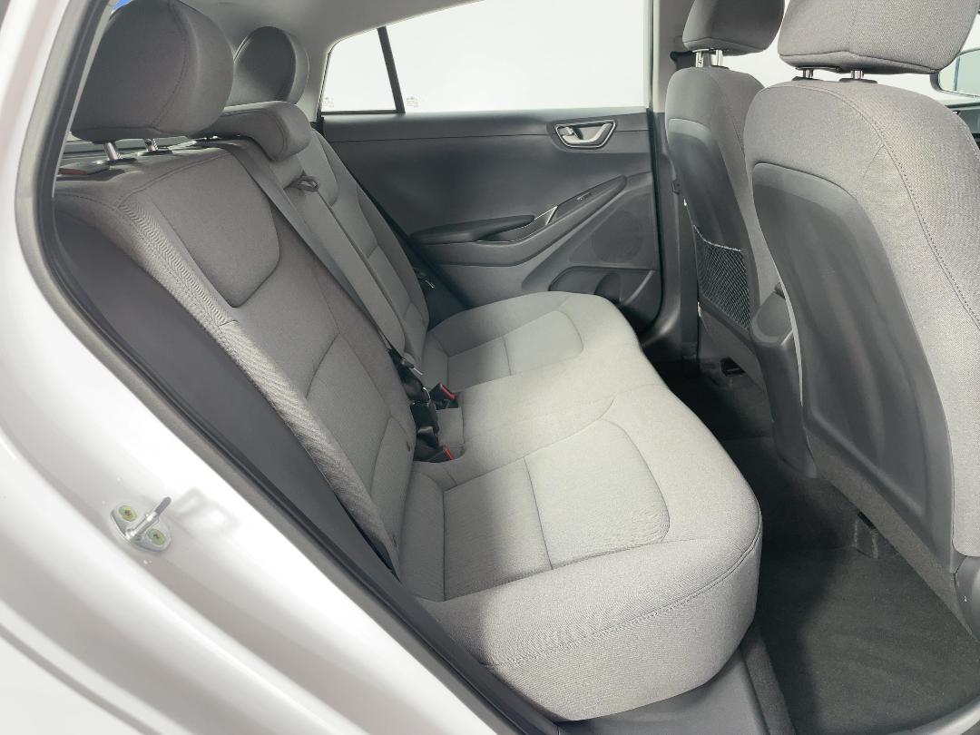 Photo '20' of Hyundai Ioniq