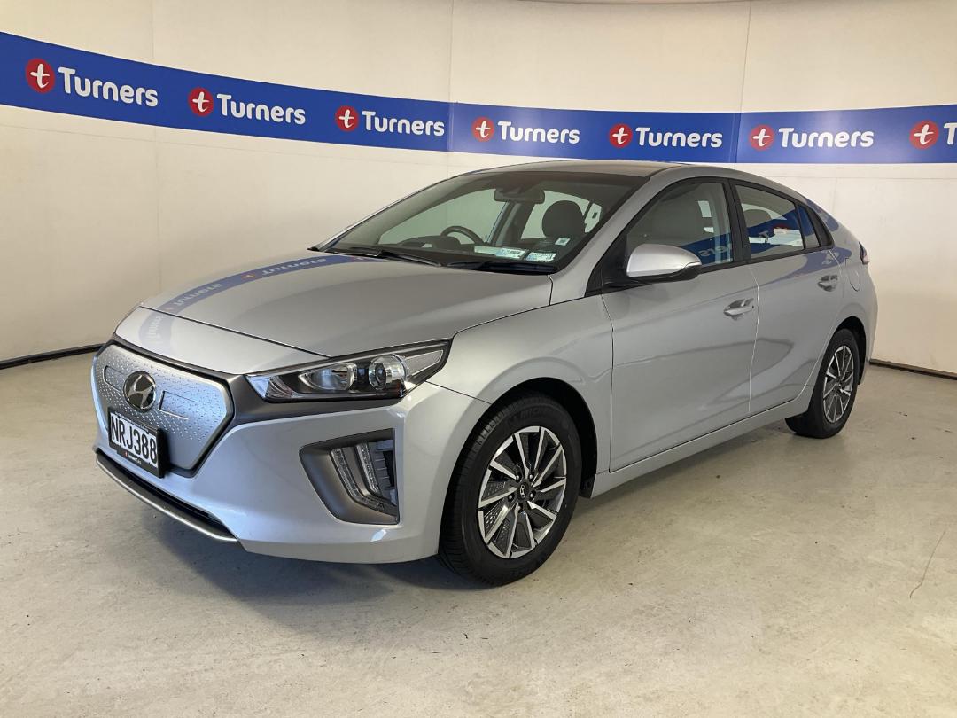 Photo '4' of Hyundai Ioniq Photo '4' of Hyundai Ioniq