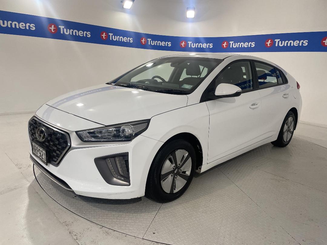 Photo '4' of Hyundai Ioniq Photo '4' of Hyundai Ioniq