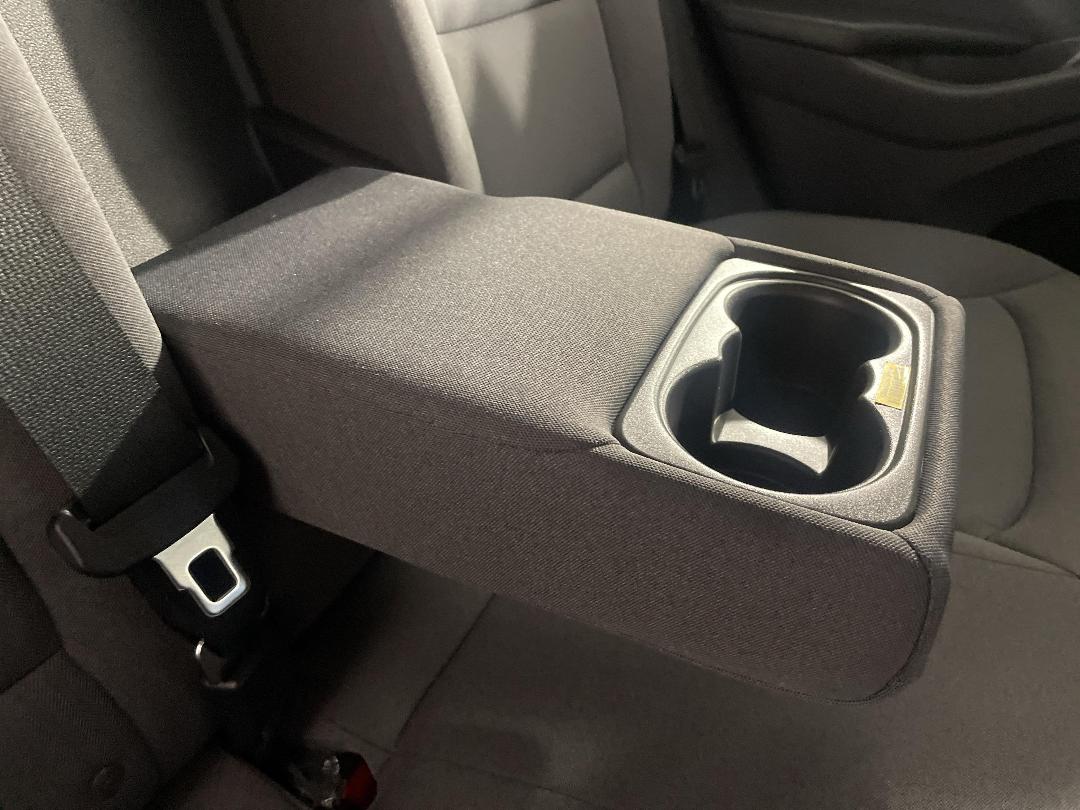 Photo '23' of Hyundai Ioniq Photo '23' of Hyundai Ioniq