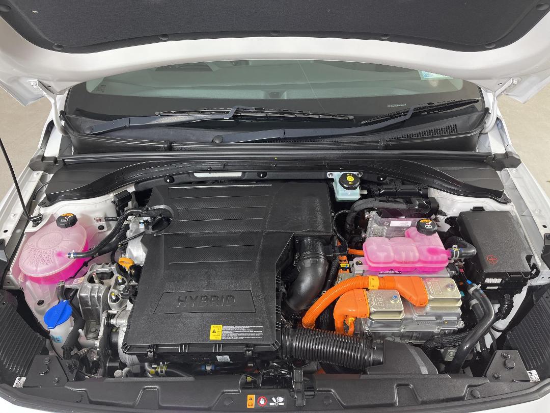 Photo '13' of Hyundai Ioniq