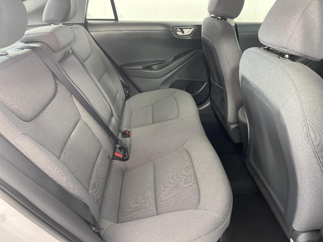 Photo '20' of Hyundai Ioniq