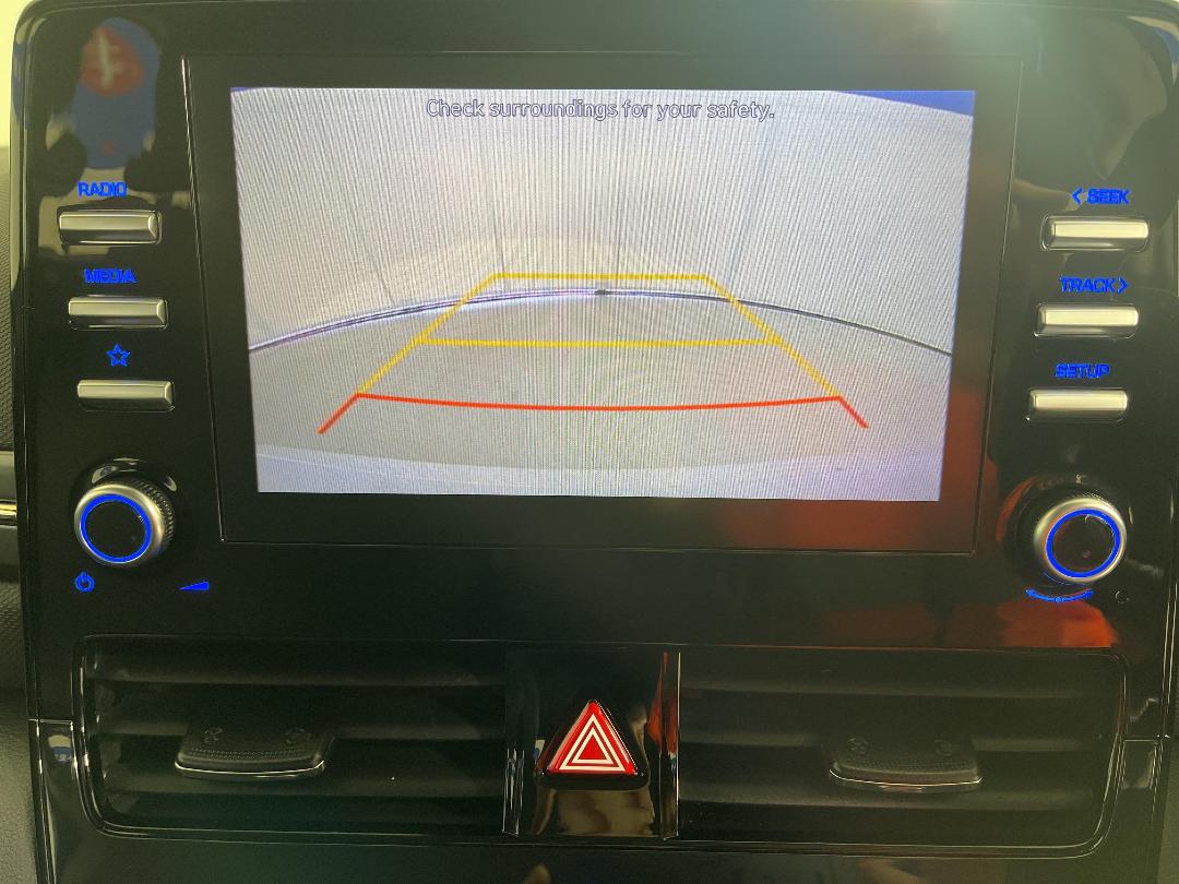 Photo '24' of Hyundai Ioniq