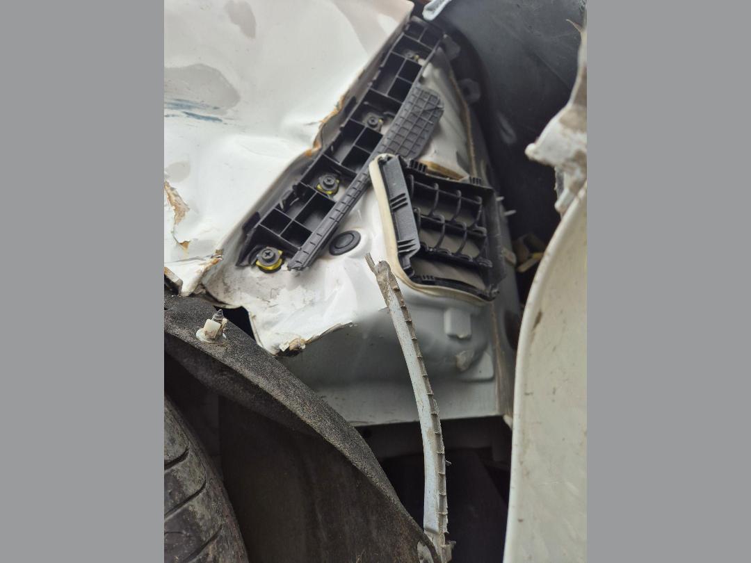 Photo '9' of Hyundai Ioniq 100KW EV Photo '9' of Hyundai Ioniq 100KW EV