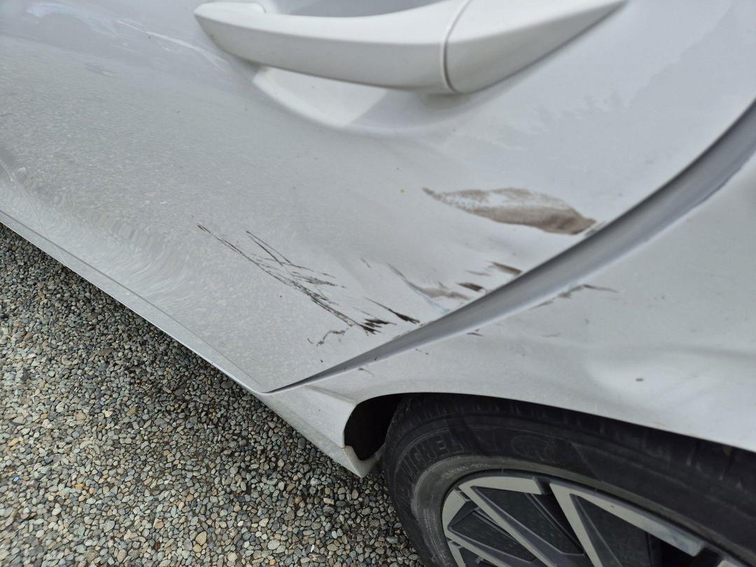 Photo '14' of Hyundai Ioniq 100KW EV Photo '14' of Hyundai Ioniq 100KW EV