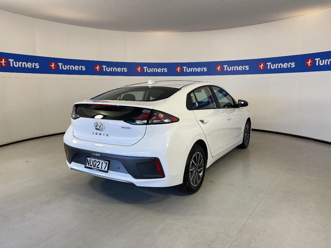 Photo '7' of Hyundai Ioniq