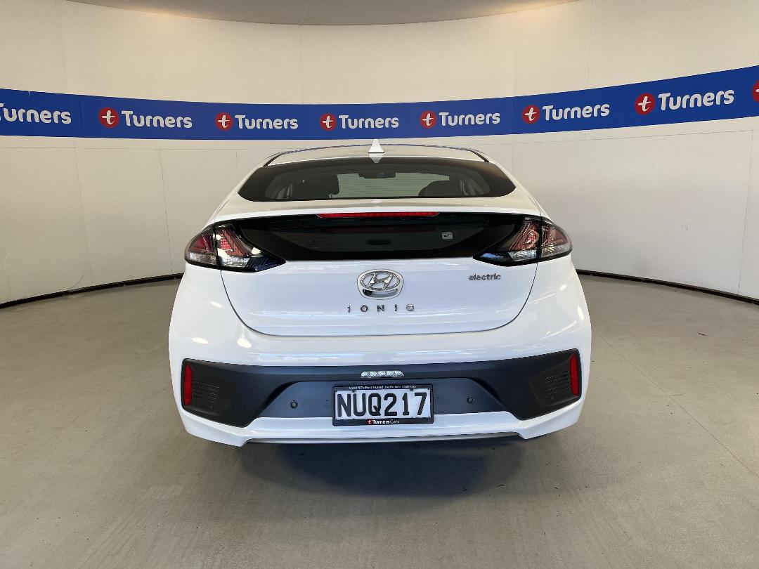 Photo '6' of Hyundai Ioniq