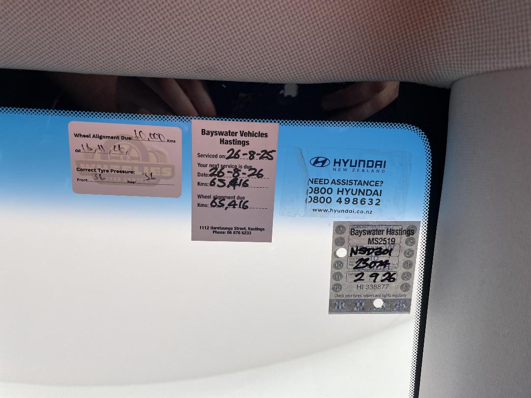 Photo '25' of Hyundai Ioniq