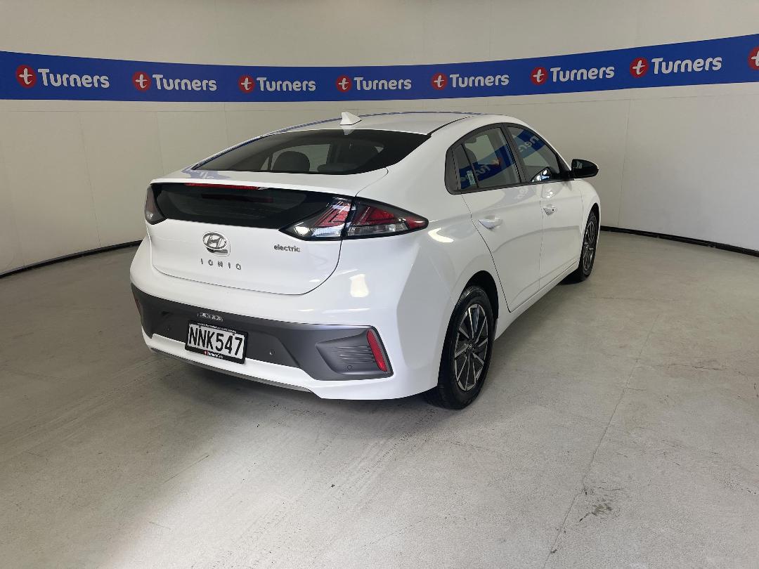 Photo '7' of Hyundai Ioniq