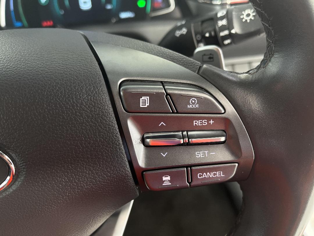 Photo '25' of Hyundai Ioniq