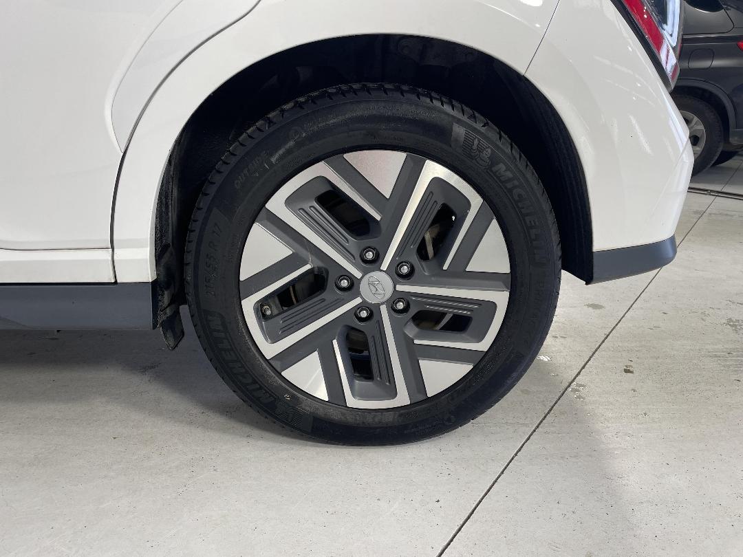 Photo '11' of Hyundai Kona Photo '11' of Hyundai Kona