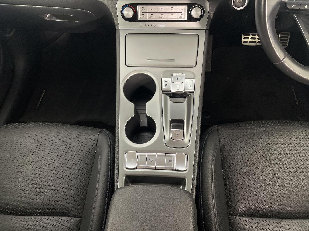 Photo '18' of Hyundai Kona Photo '18' of Hyundai Kona