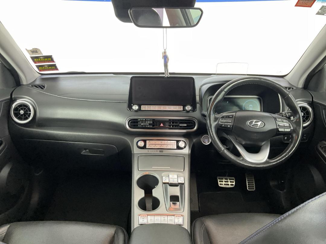 Photo '17' of Hyundai Kona Photo '17' of Hyundai Kona