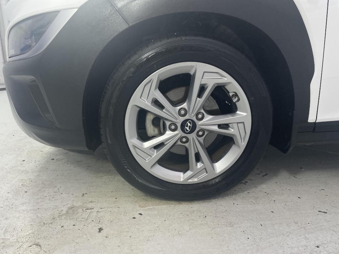 Photo '9' of Hyundai Kona Photo '9' of Hyundai Kona