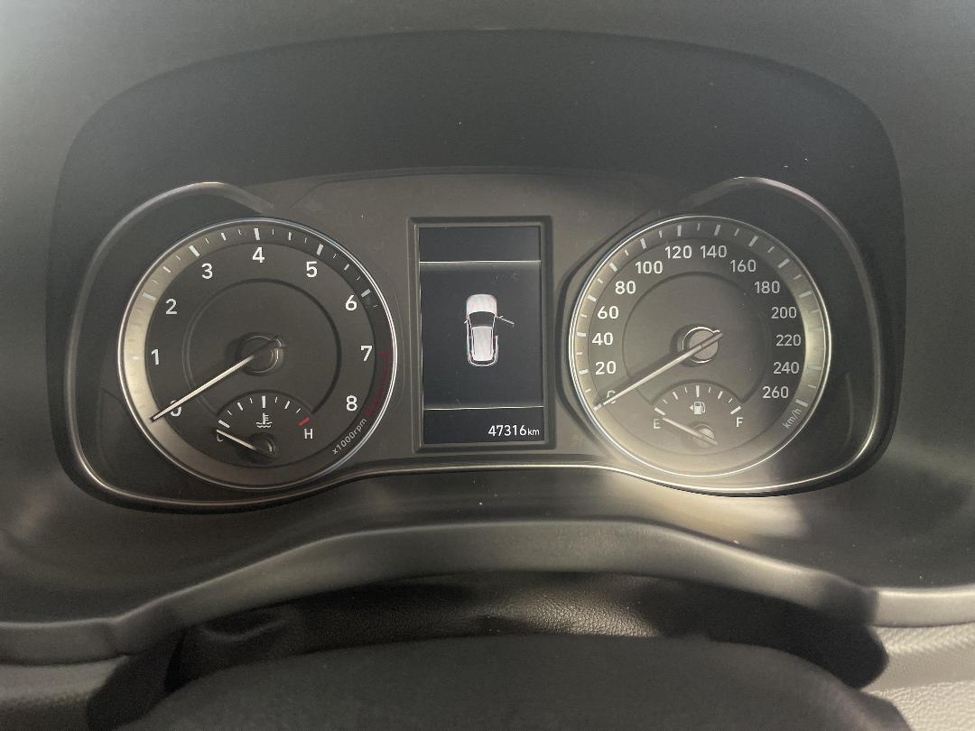 Photo '21' of Hyundai Kona Photo '21' of Hyundai Kona