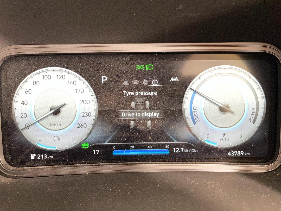 Photo '21' of Hyundai Kona Photo '21' of Hyundai Kona