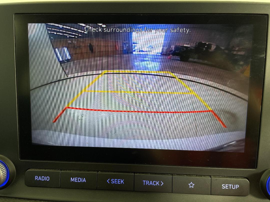 Photo '24' of Hyundai Kona Photo '24' of Hyundai Kona