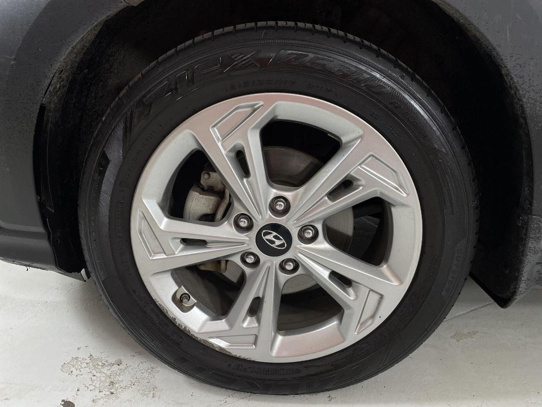 Photo '10' of Hyundai Kona