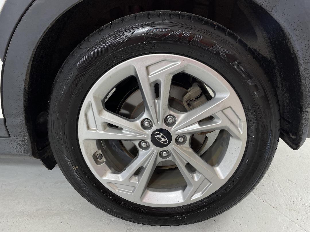 Photo '11' of Hyundai Kona