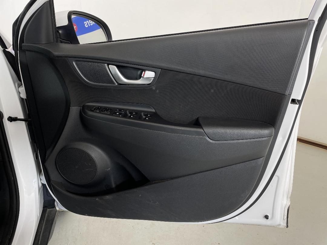 Photo '15' of Hyundai Kona