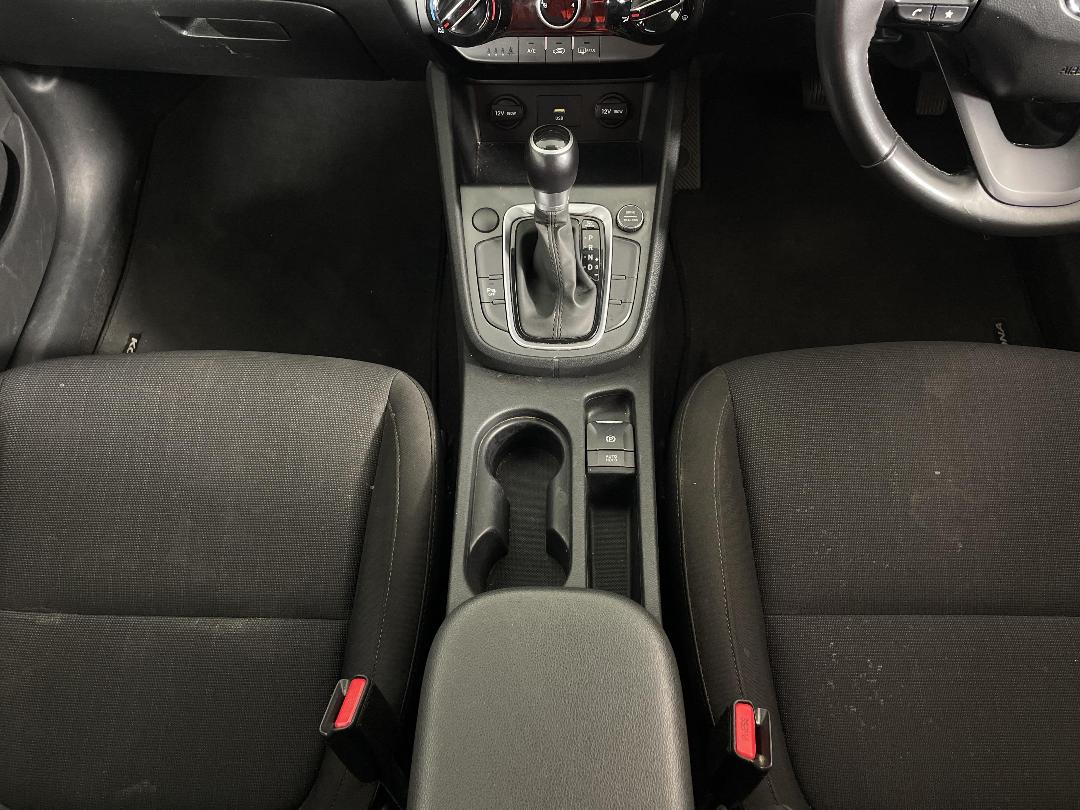 Photo '18' of Hyundai Kona