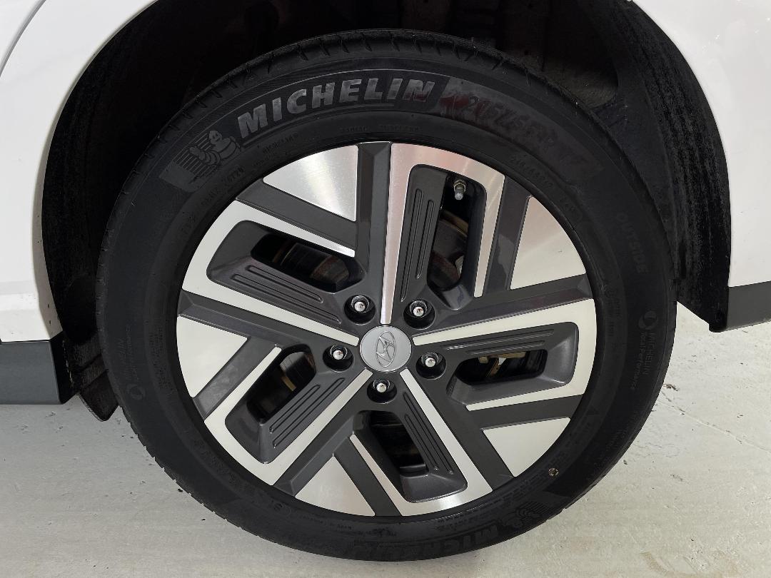 Photo '11' of Hyundai Kona