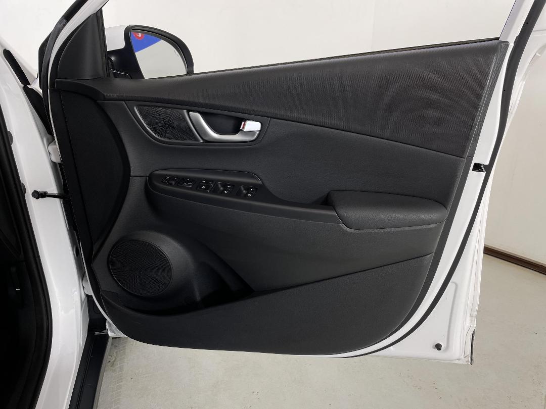 Photo '15' of Hyundai Kona