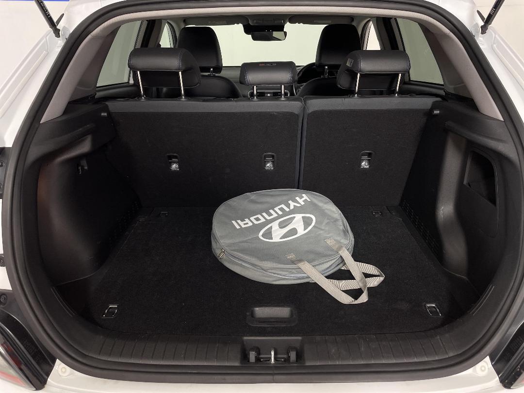 Photo '14' of Hyundai Kona