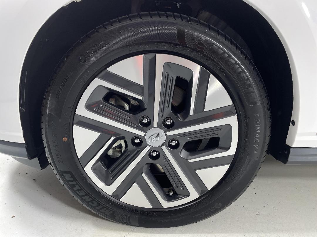 Photo '10' of Hyundai Kona