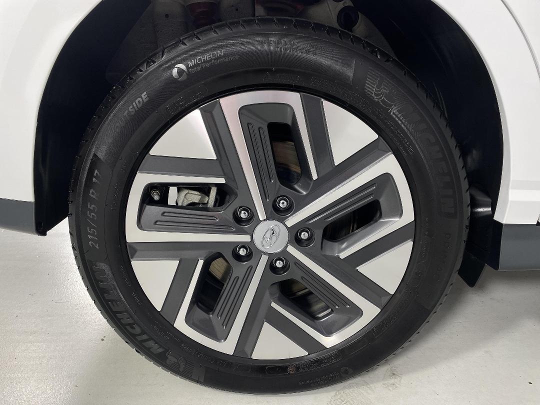 Photo '12' of Hyundai Kona