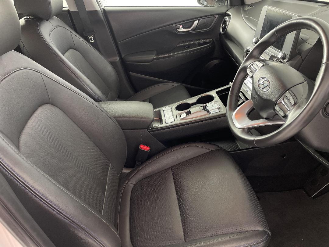 Photo '16' of Hyundai Kona