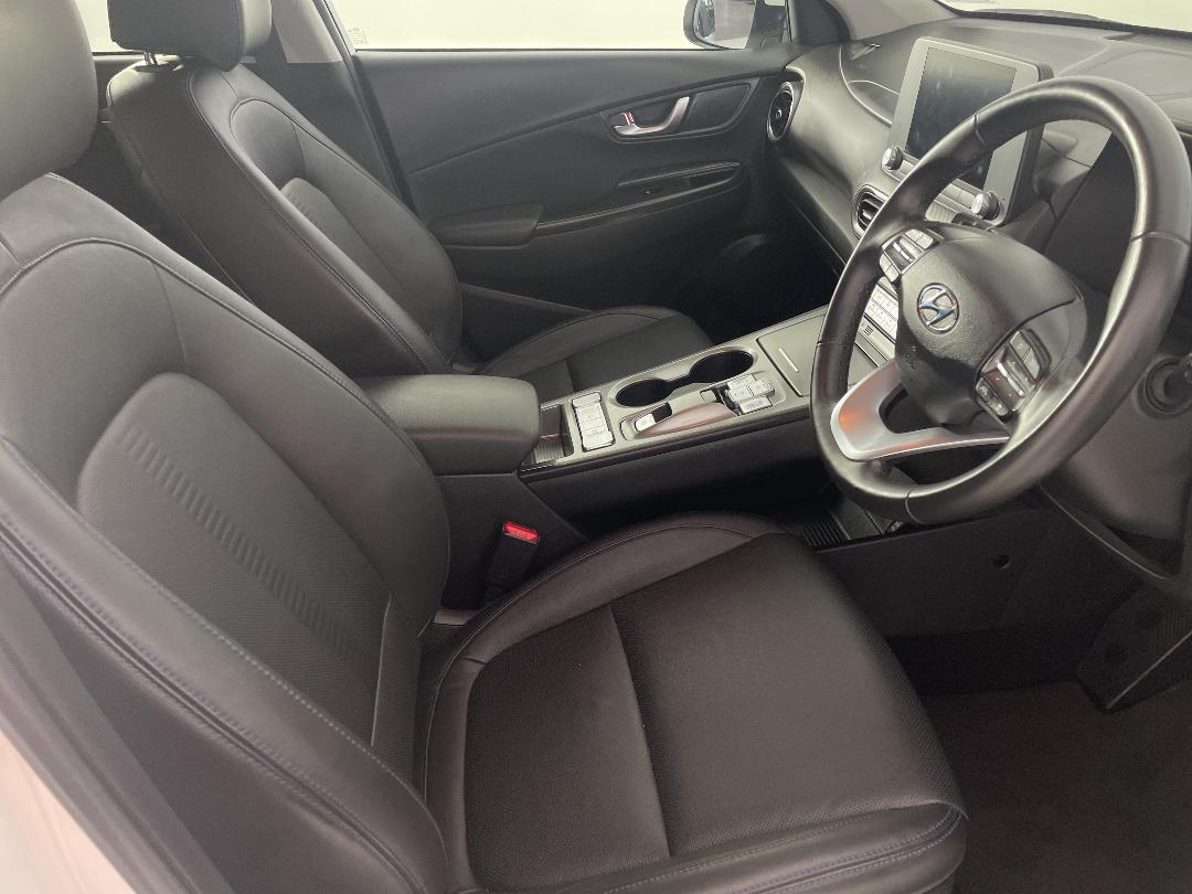 Photo '16' of Hyundai Kona