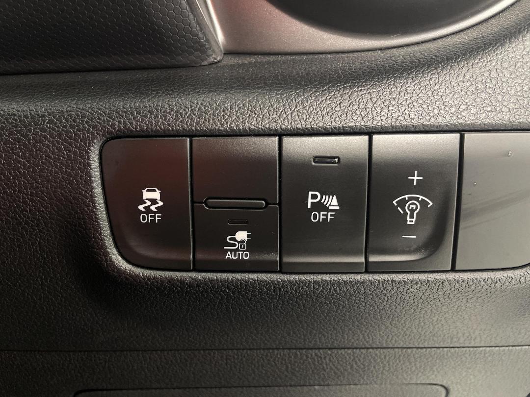 Photo '23' of Hyundai Kona