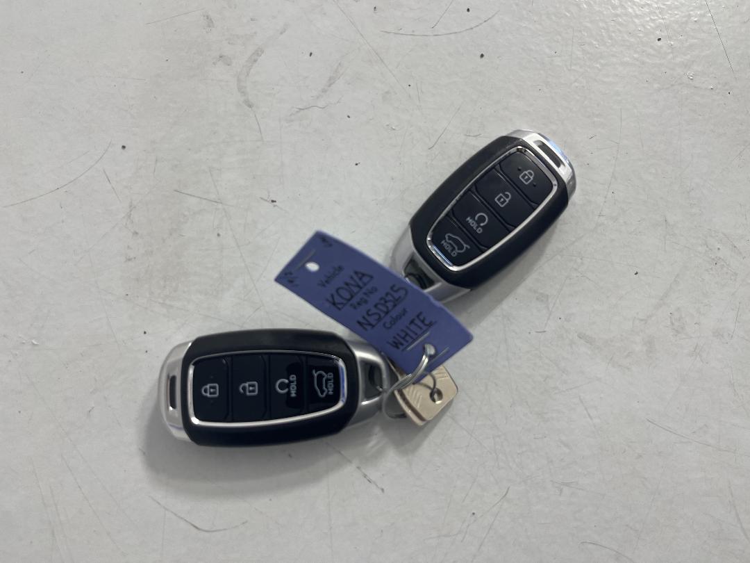 Photo '22' of Hyundai Kona