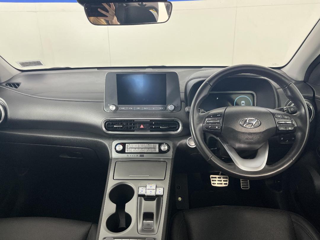 Photo '17' of Hyundai Kona