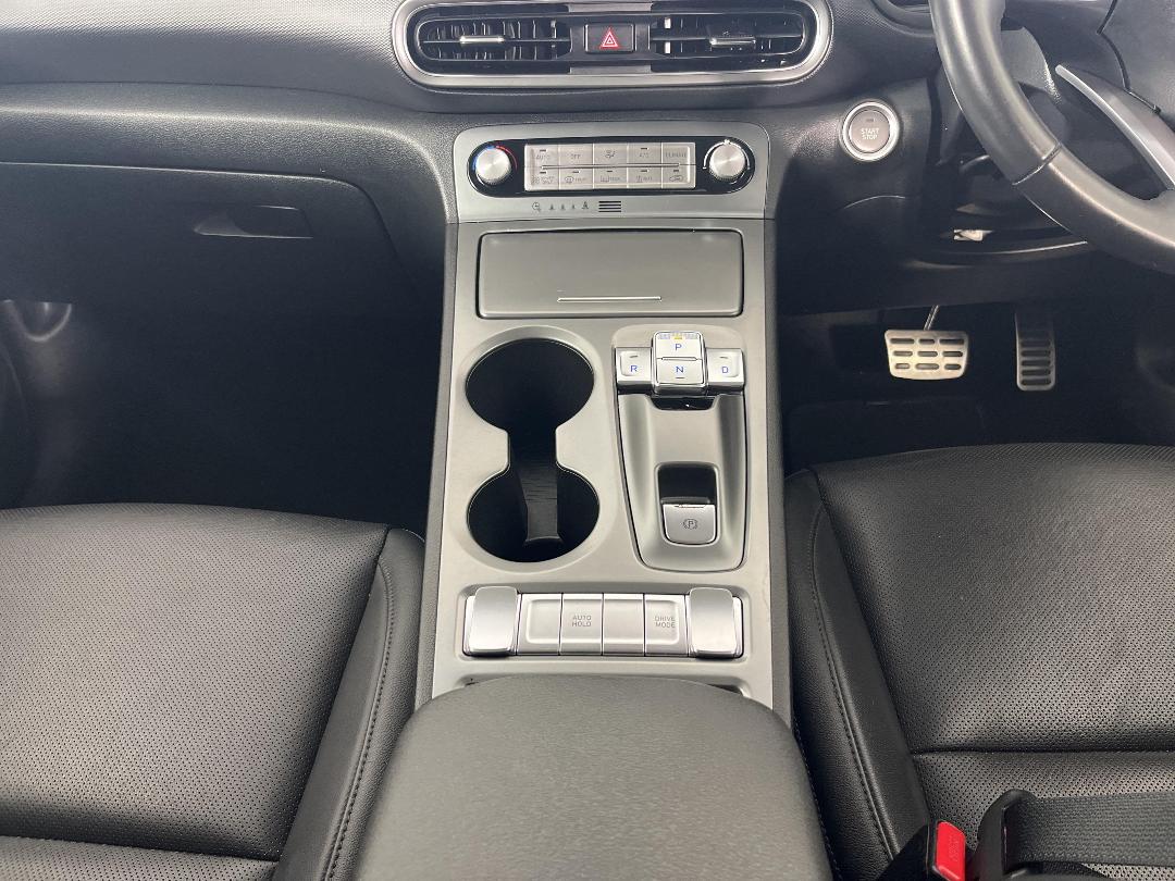 Photo '18' of Hyundai Kona