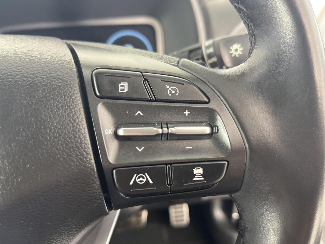 Photo '24' of Hyundai Kona