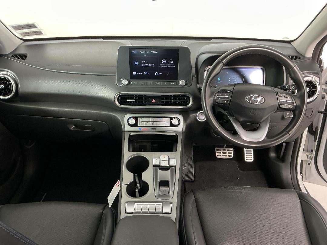 Photo '17' of Hyundai Kona Photo '17' of Hyundai Kona