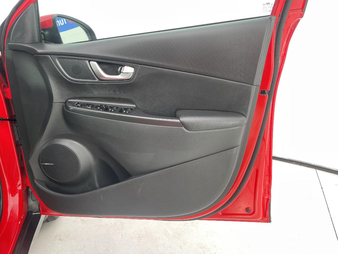 Photo '15' of Hyundai Kona